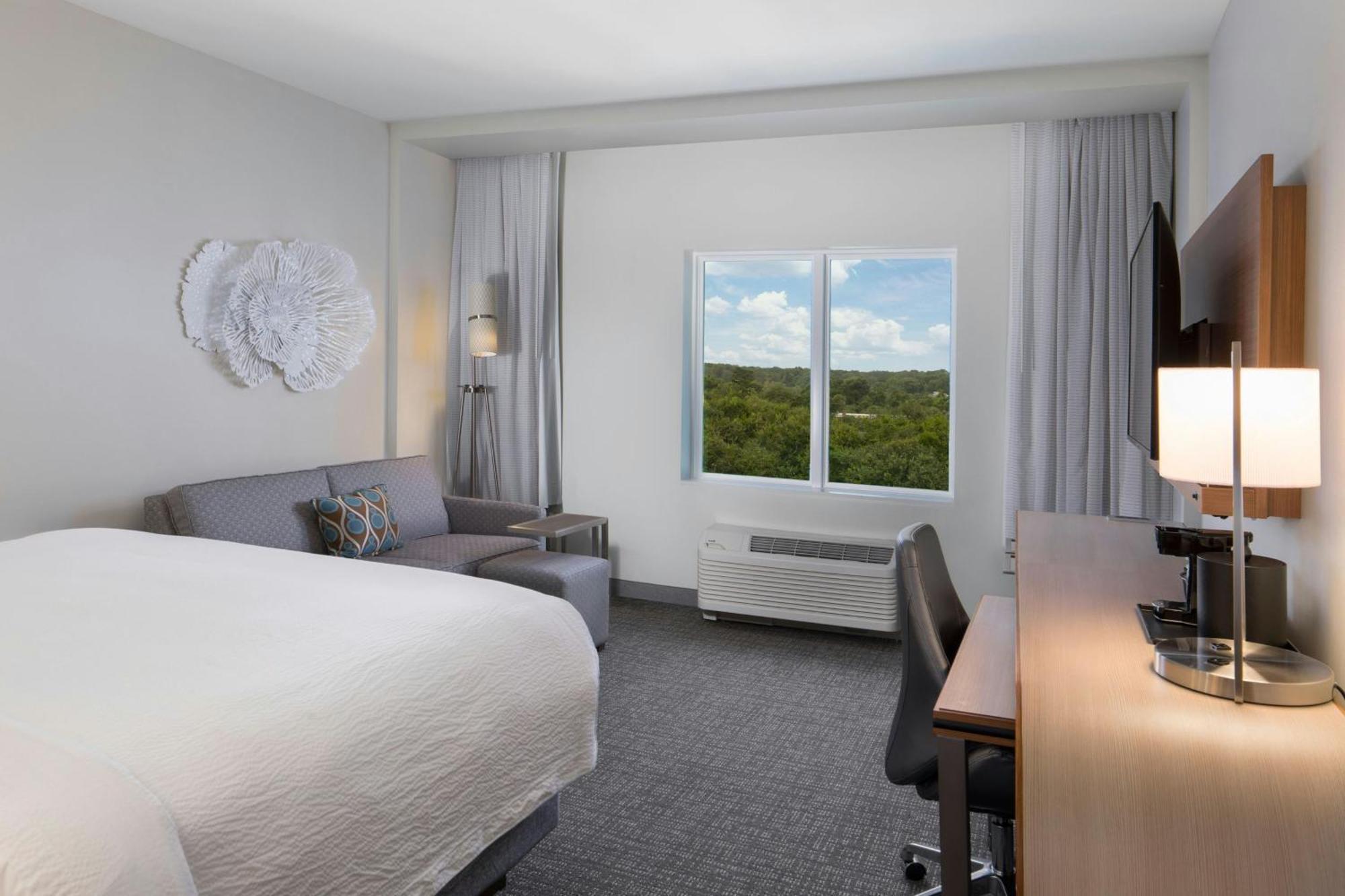 คอร์ตยาร์ด บาย แมริออท อมีเลีย ไอส์แลนด์ Hotel เฟอร์นันดินาบีช ภายนอก รูปภาพ